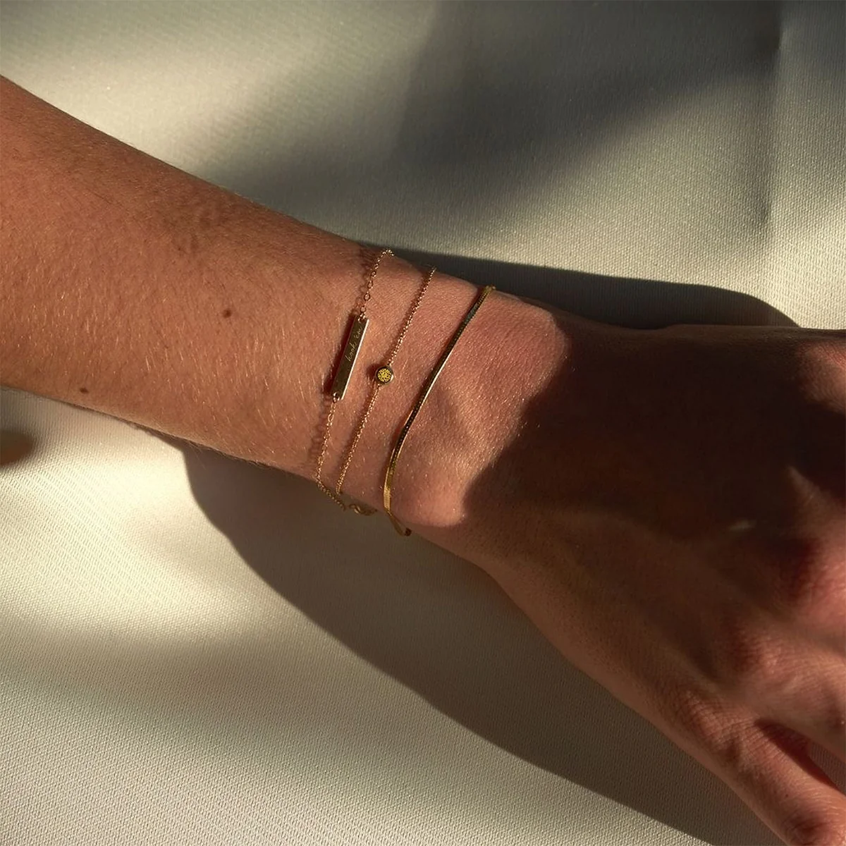 University of Texas Hook 'Em Bracelet - Image 3